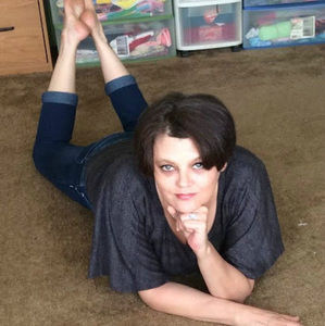 Meet your Posher, Denae